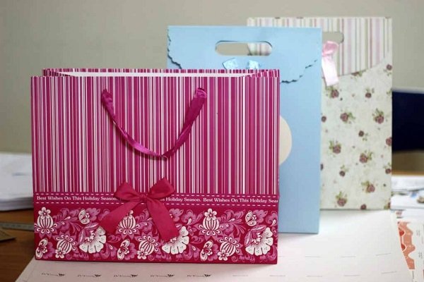 túi giấy mỹ thuật hoa