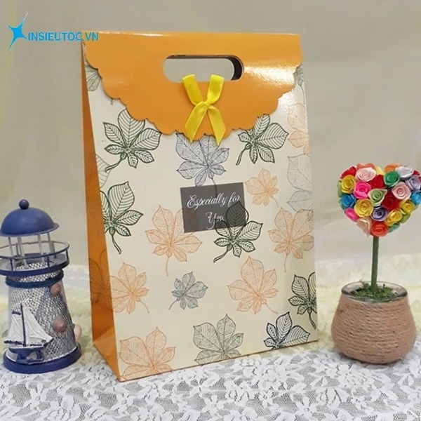 Mẫu túi giấy nắp gấp ấn tượng - In Siêu Tốc