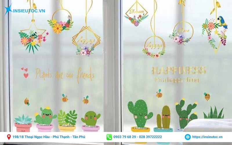 trang trí cho cửa sổ bằng decal in họa tiết