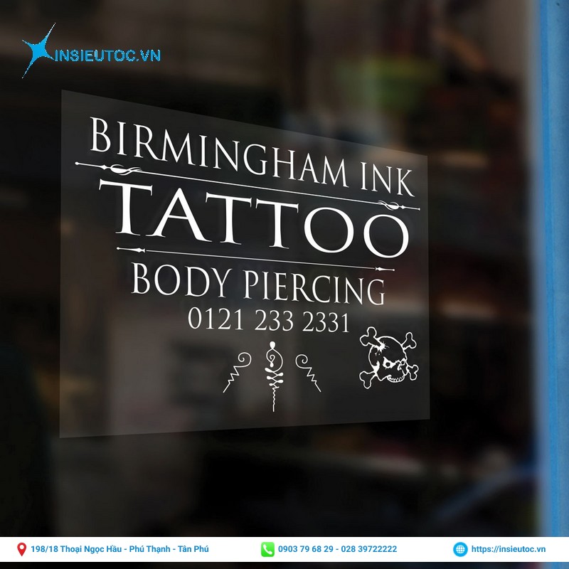 Mẫu decal trong chữ trắng đơn giản