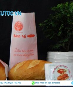Túi giấy đựng bánh mì nền trắng