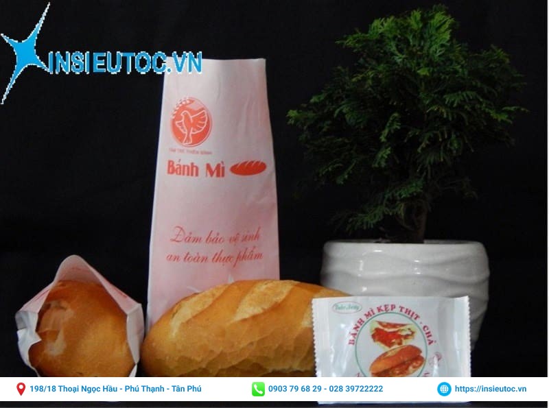 Túi giấy đựng bánh mì nền trắng