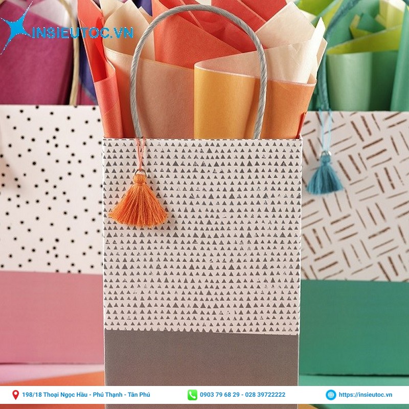 Mẫu túi giấy nhỏ đựng quà