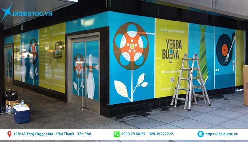 decal quảng cáo dán tường giá rẻ