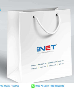 Mẫu túi giấy đơn giản với chất liệu giấy cao cấp