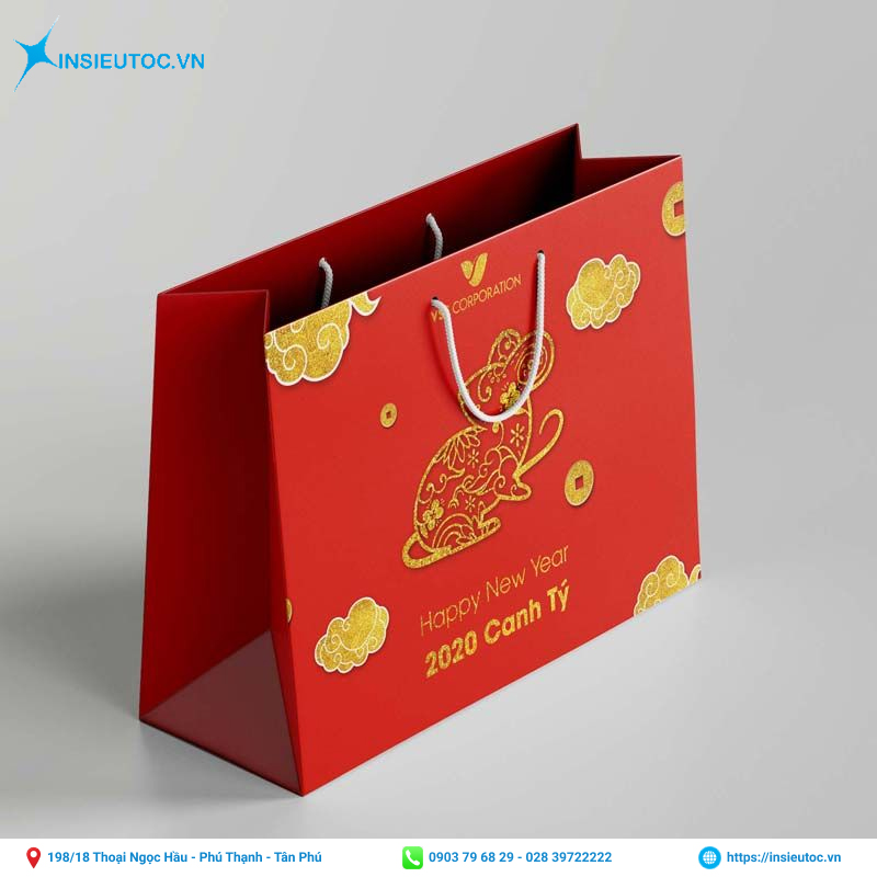 Túi giấy đựng lịch dùng làm quà cho đối tác, khách hàng