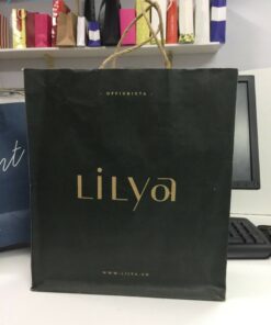 tone màu đen chủ đạo, sang trọng