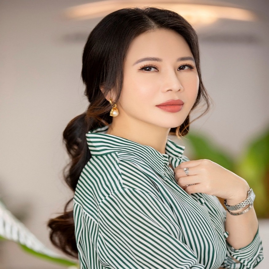 Chị Tỳ Bách Thảo