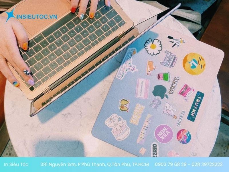 Sticker dán laptop đa dạng Sticker dán laptop đa dạng