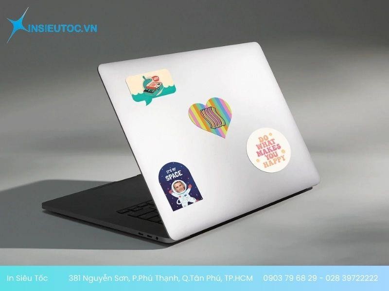 Sticker dán laptop hoạt hình Sticker dán laptop hoạt hình