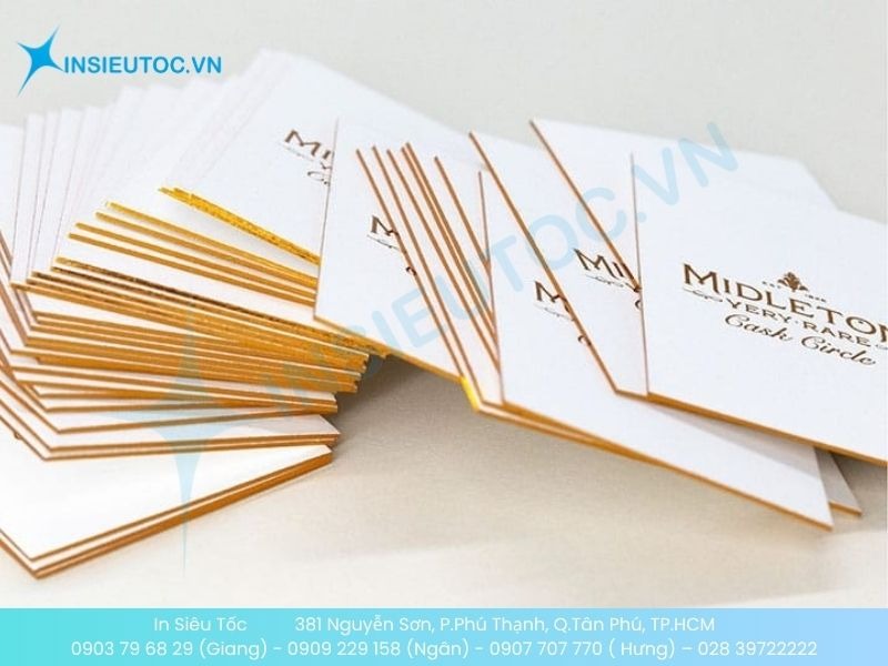 Mẫu thẻ ép kim với giấy bồi dày