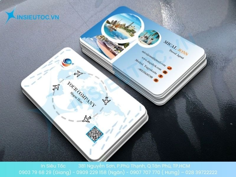 Mẫu card visit đại lý vé máy bay tone xanh dịu mắt và mã QR tiện lợi