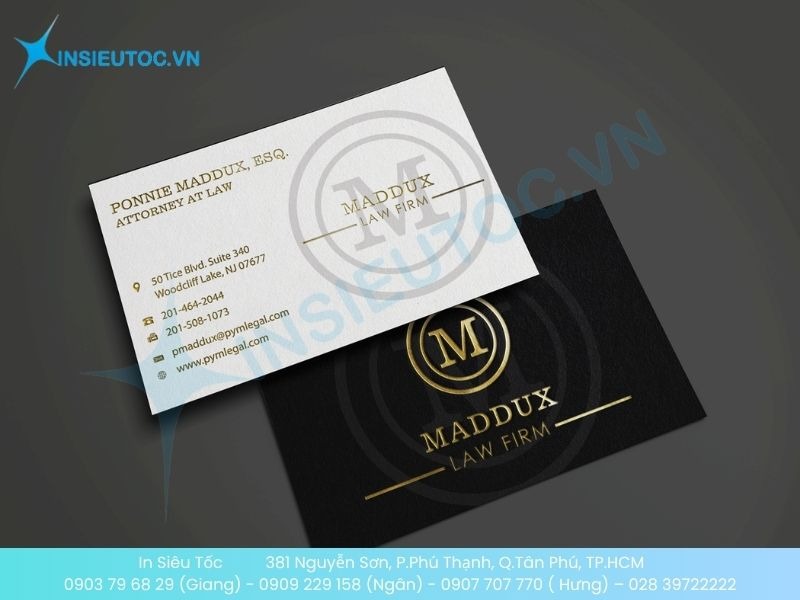 Mẫu card visit giám đốc tối giản, ép kim tên và logo công ty