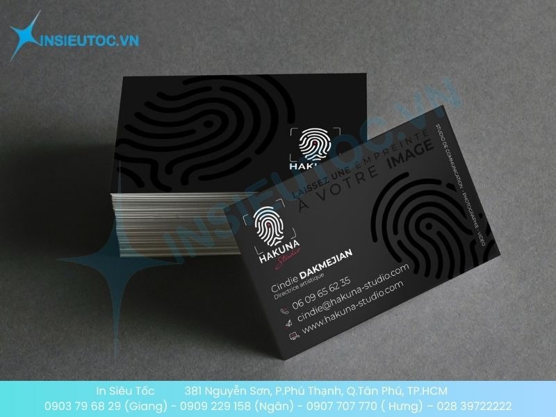 Mẫu card visit giám đốc mang đậm dấu ấn riêng