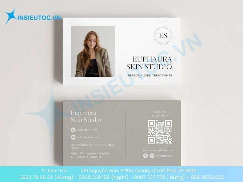 Mẫu thẻ spa với mã QR