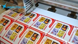 Tem decal nhựa tồn tại được trong nhiều môi trường khắc nghiệt