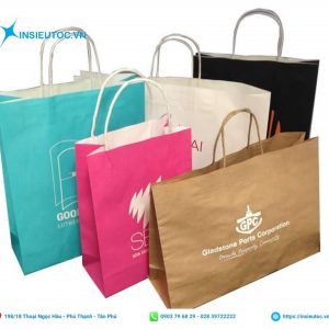 Sử dụng túi giấy Kraft thân thiện với môi trường. Túi kraft tái chế giúp bảo vệ môi trường